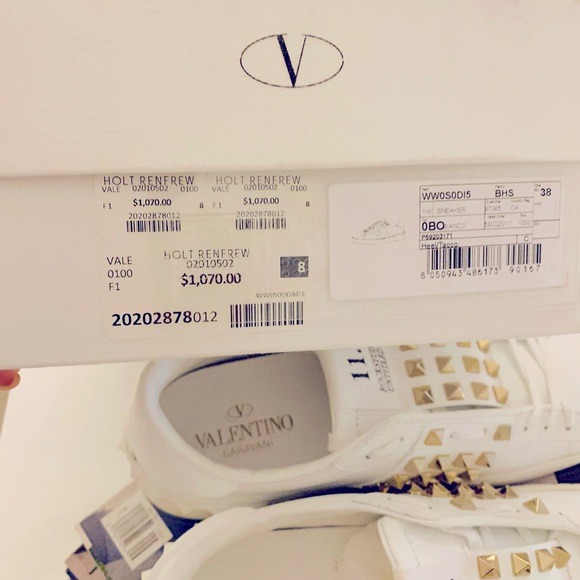 Brand new Valentino sneaker size 8 purchased from Holt - Picture 6 of 7